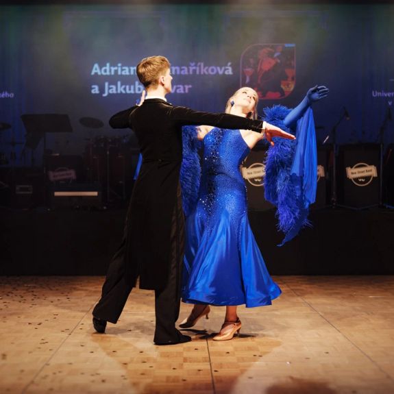 Takhle se v pátek tančilo na univerzitním plese v rytmu swingu! 💃🕺

Aneb sdílíme další dávku momentek a hlásíme, že kompletní fotoalbum najdete už teď na facebookovém profilu UP nebo na webu 🌐 ples.upol.cz. Odkaz v biu. 👆

#univerzitnimesto